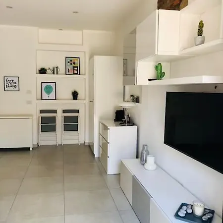 Beddy & Breakfast 2 - Il Cortino Apartment Cesano Maderno Exterior photo